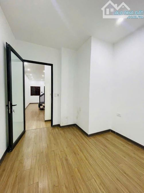 BÁN NHÀ TẬP THỂ MINH KHAI🔹️NHÀ ĐẸP 3 NGỦ-ĐỦ CÔNG NĂNG, DTSD 85M², SỔ ĐỎ CHÍNH CHỦ - 2