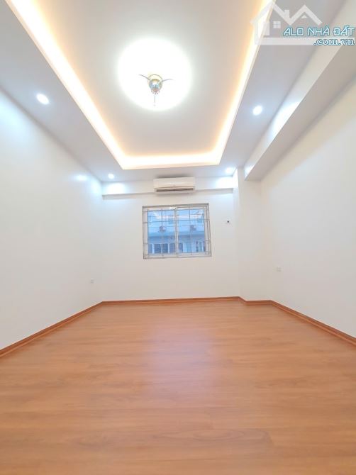 Cực hiếm .  Chung cư Hàm Nghi 130m2 , 3 ngủ , 2 vs , nhỉnh 6 tỷ xíu - 2