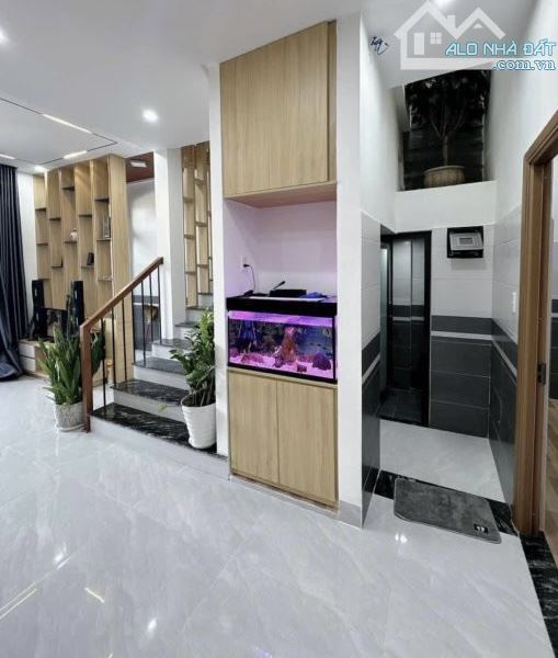 Hot!!!Giảm sâu nhà Hoàng Hoa Thám,p12, Tân Bình, giá 2,1 tỷ-44m2. SHR, pháp lí chuẩn - 2