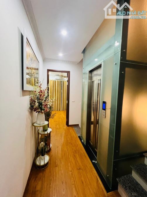 PHÂN LÔ HOÀNG QUỐC VIỆT - CẦU GIẤY - Ô TÔ TRÁNH - 6 TẦNG THANG MÁY - HIẾM - 2