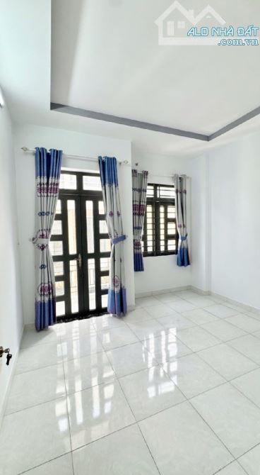 Bán nhà sát Lê Văn Quới 40m2 3 tầng ở ngay, nhích 4 tỷ - 2