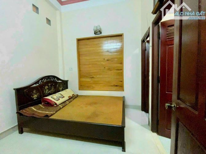Bán nhà 2 mặt tiền trước sau hẻm Nguyễn Viết Xuân-gần chợ -trung tâm phố cũ (6.22*27) - 3