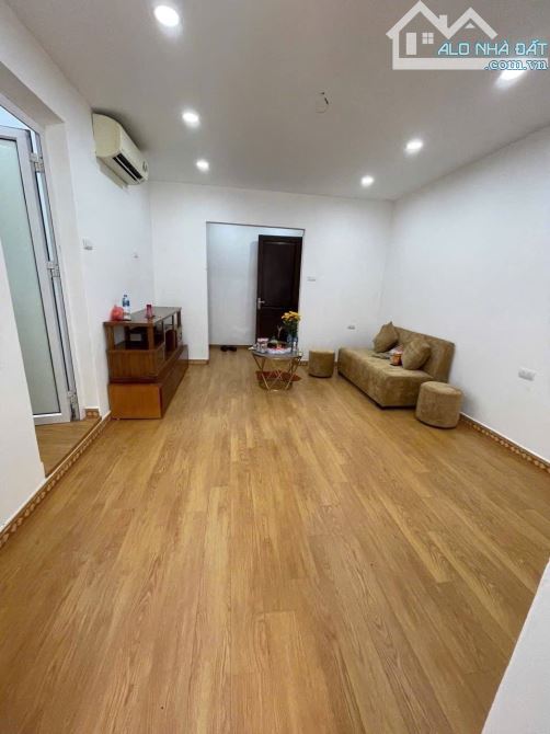 Bán nhà Thanh Xuân Nam giá 3.08 tỷ, diện tích 80m2, tầng 4, mặt tiền 3m - 3