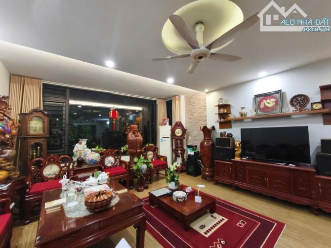 Nhà Đẹp Phân Lô Phố Vũ Đức Thận, 5 Tầng, Vỉa Hè, 1 Bước Ra Phố, Kinh Doanh Cực Tốt. - 4