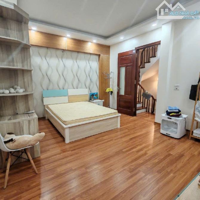 Bán nhà riêng 7,25 tỷ, 32m2 tại Cầu Giấy, view đẹp, giá cực chất - 4