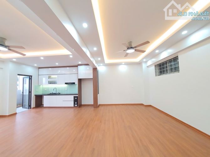 Cực hiếm .  Chung cư Hàm Nghi 130m2 , 3 ngủ , 2 vs , nhỉnh 6 tỷ xíu - 7