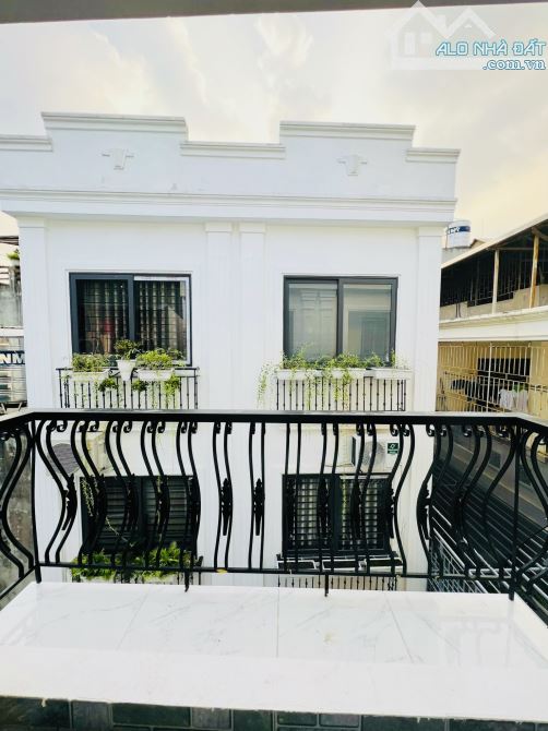 Bán nhà đường Vũ Tông Phan Ngã Tư Sở trước nhà rộng 4M như hình Nhà 32m2 5 Tầng xây mới - 8