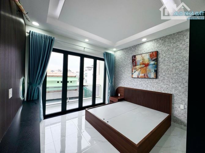 Bán nhà Huỳnh Tấn Phát, P. Tân Phú, Quận 7, 83 m2, 3 tầng, 4PN, 3WC, 7,7 tỷ - 9