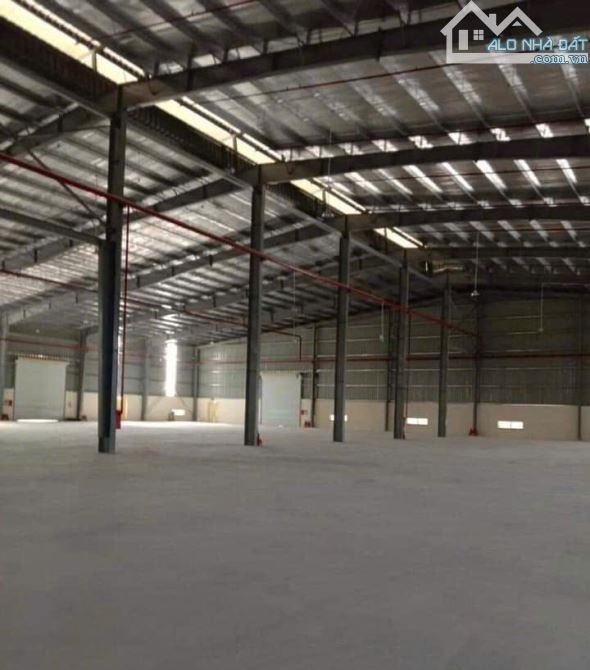 Cho thuê 6.400m2  kho xưởng tại xã Chỉ Đạo , Huyện Văn Lâm , Hưng Yên .