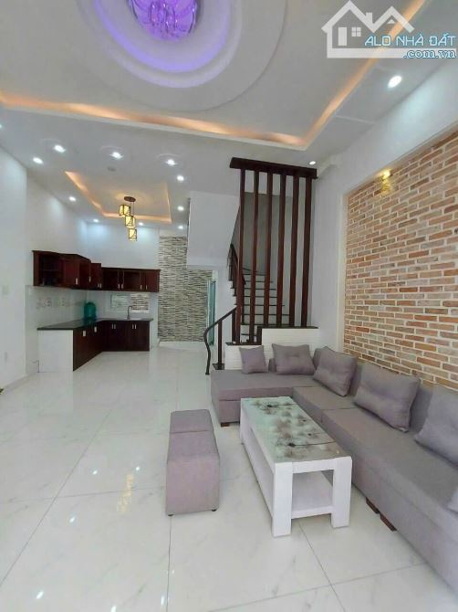 BN4235	🏡 Bán nhà hẻm ô tô nhỏ đường Lê Hồng Phong, phường 7, thành phố Vũng Tàu