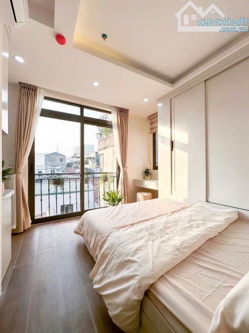 TOÀ APARTMENT HOÀNG HOA THÁM- LÔ GÓC - DÒNG TIỀN 60TR/TH - CÁCH MẶT ĐƯỜNG 20M-12 TỶ6