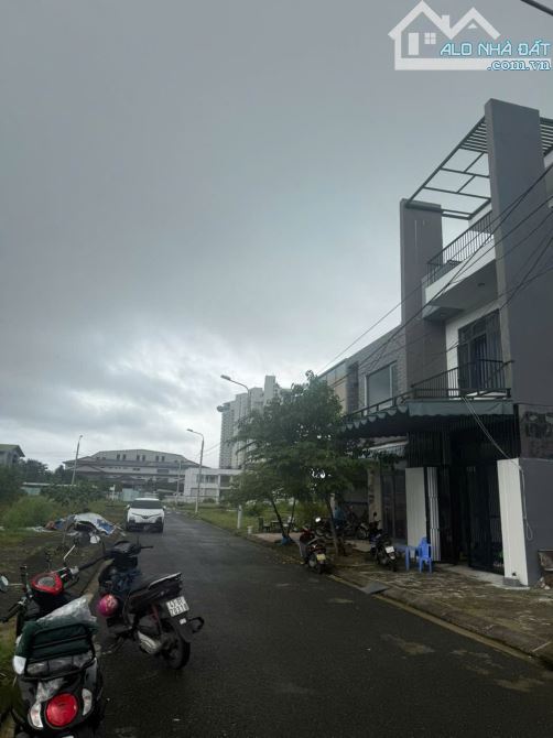 Bán gấp lô đất đường Xuân Thiều thuộc khu J258, nằm giữa đường Phan Văn Định và KDL