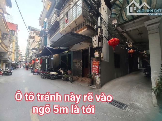 Nhà đẹp Tân Mai giá rẻ tháng 12/2024, phân lô, ô tô cạnh 5m, thang máy NK, full nội thất