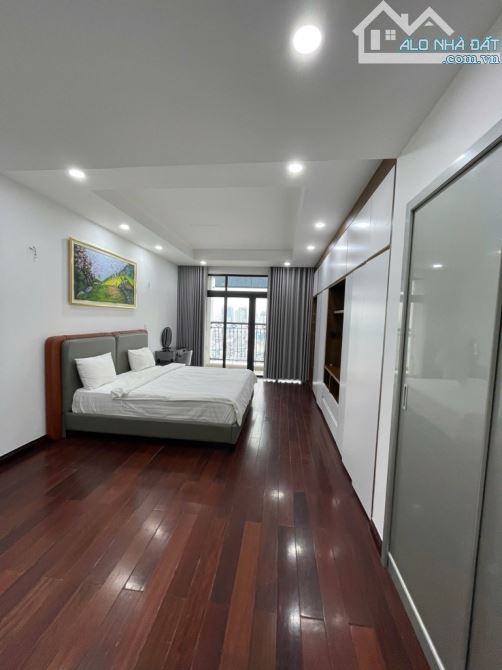 Chung cư ĐẸP,CAO CẤP- Skylight 125D Minh Khai - 103m2 - 8.09 tỷ