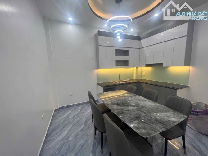 💥Chính chủ nhờ bán căn nhà 4 tầng cạnh trường cấp 3 Hồng Bàng - Sở Dầu - Giá 3,1 tỷ - 1