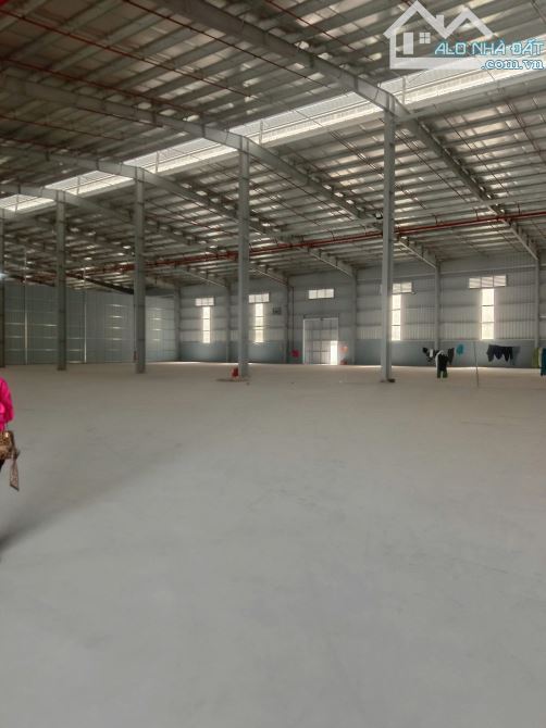 Cho thuê 6.400m2  kho xưởng tại xã Chỉ Đạo , Huyện Văn Lâm , Hưng Yên . - 1