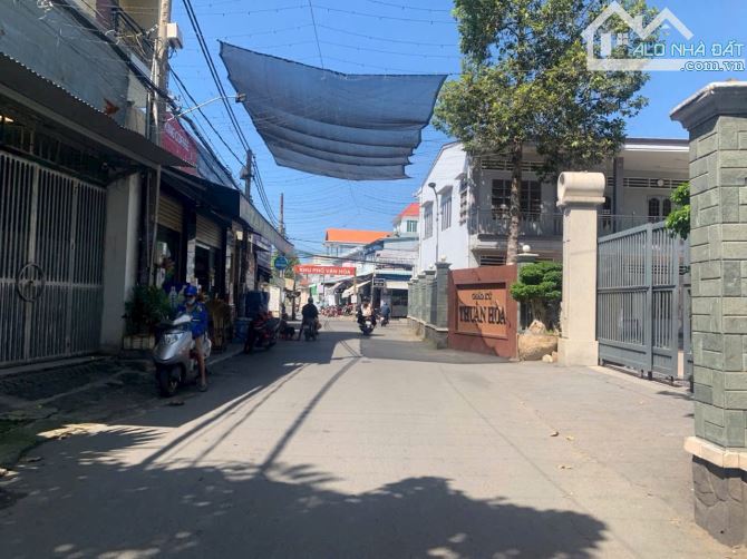 Bán Lô Đất Biệt Thự 400M2, Sổ riêng Thổ Cư gần Giáo Xứ Thuận Hoà, Khu Dân Cư Tân Phong - 1