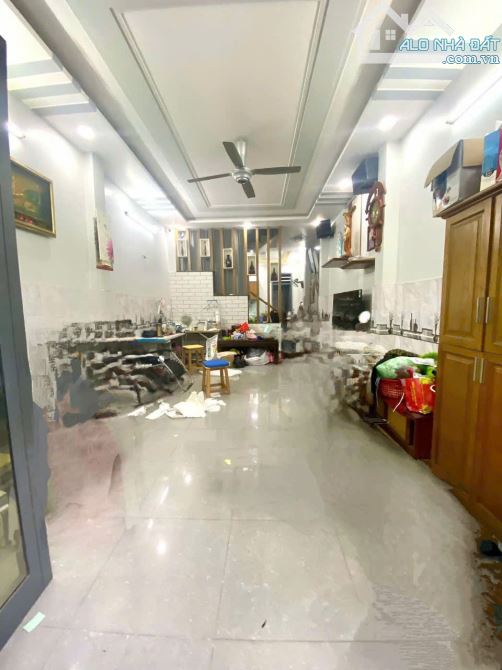 NHÀ BÁN, LÂM THỊ HỐ, QUẬN 12-60M2, 3 TẦNG, HẺM XE HƠI TRÁNH, CHỈ 4 TỶ 700 - 1