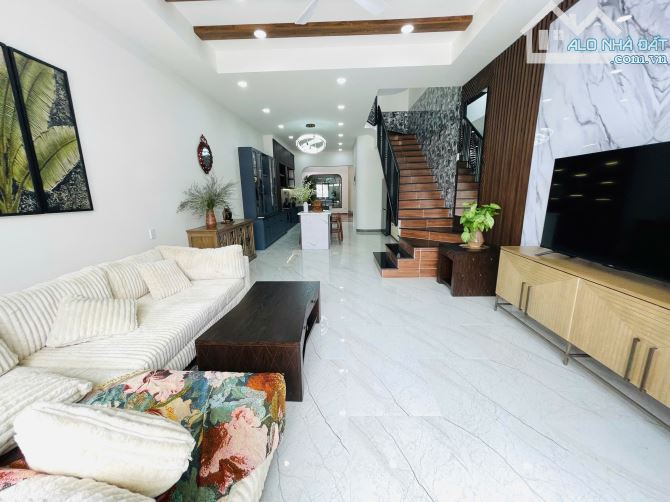 💥Nhà Mê,Mới 5*35m,View Đẹp,hẻm cấp 1 đg Ywang,gần Cổng Chào Eakao,nhiều căn khác - 1