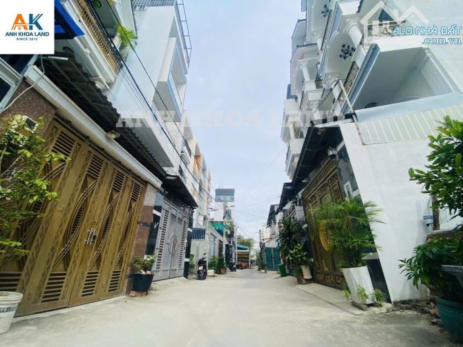 NHÀ 1 TRỆT 2 LẦU, SÂN THƯỢNG - HẺM Ô TÔ - ĐƯỜNG 48 , P.HIỆP BÌNH CHÁNH - 70M2 - 2