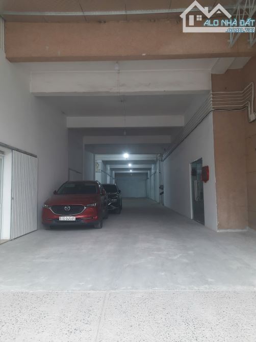 HOT- KHO MẶT TIỀN TRƯỜNG SƠN- 550M2, 410M2, 250M2- KHU CƯ XÁ BẮC HẢI, QUẬN 10 - 2