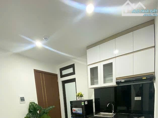 Siêu phẩm Apartment Ngõ Thông 75m2*7T, 19 căn hộ, giá 20.5 tỷ phố Hào Nam, Đống Đa - 2