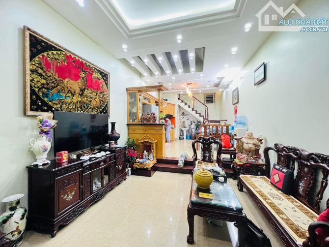 Bán nhà Đường Lê Trọng Tấn 48m2 5 Tầng Nhà Đẹp Dân Xây Ngõ siêu to rộng gần Phố 9.7 Tỷ - 2
