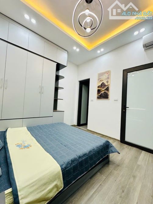 Hiêm, nhà giá đẹp, Kim Mã, Ba Đình, lô góc 30m2, 5,5 tỷ, ở đón Tết ngay - 2