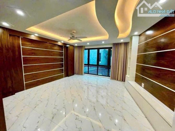 Bán nhà ngõ 603 Lạc Long Quân 7T thang máy, view Hồ Tây, ô tô  KD VP, SPA 40m nhỉnh 9 tỷ - 3