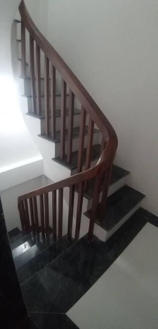 Bán nhà mới thang máy 41m2 nội thất xịn giá 8.3 tỷ có thương lượng Phố Thượng Thụy - 3