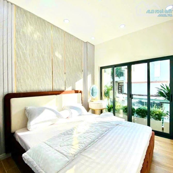 NHÀ ĐẸP ĐÓN TẾT - GẦN SÂN BAY - TÂN BÌNH - FULL NỘI THẤT CAO CẤP - DIỆN TÍCH 40M2 - 4 TỶ - 3