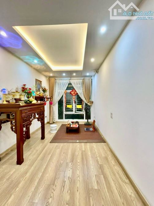 VIP ĐÀO TẤN - BA ĐÌNH - 94M2 x 4TẦNG - MT 6,5M- Ô TÔ- NGÕ THÔNG - HƠN 21 TỶ - 3