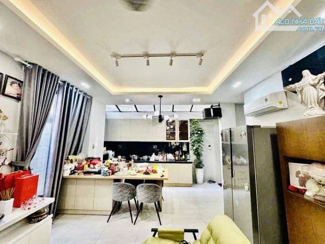 BÁN GẤP VILLA HIỆN ĐẠI 2 MẶT TIỀN, ĐƯỜNG CÂY KEO , PHƯỜNG TAM PHÚ, THỦ ĐỨC CHỈ 8,6 TỶ . - 3