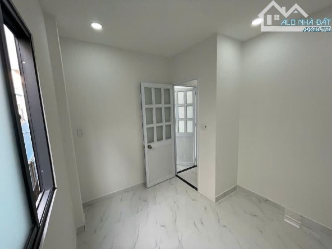 Nhà đẹp 30m2, hẻm thông thoáng, ở ngay gần Phạm Văn Đồng, 3.42 Tỷ. - 3