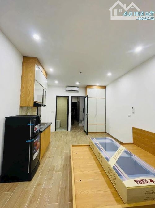 🏡Lô góc 55m2 Thang Máy 7 Tầng Cầu Giấy tầng 1 Kinh Doanh ,T2-T6 có 10 phòng cho thuê nhỉn - 4