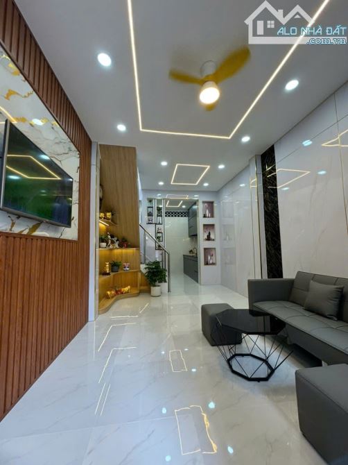 🏠 NHÀ VỪA ĐẸP VỪA RẺ - QUANG TRUNG, P10, GÒ VẤP - 2,99 TỶ TL - 6