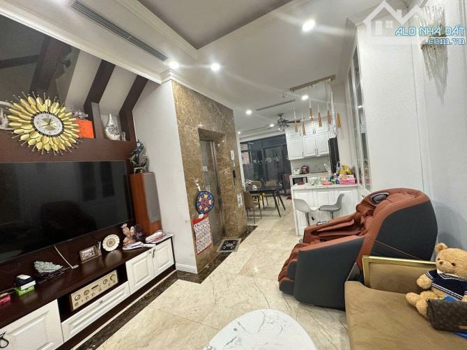 Biệt thự VIP Trung Hòa Nhân Chính 6 tầng 130m2 thang máy view vườn hoa sửa đẹp ở, cho thuê - 7