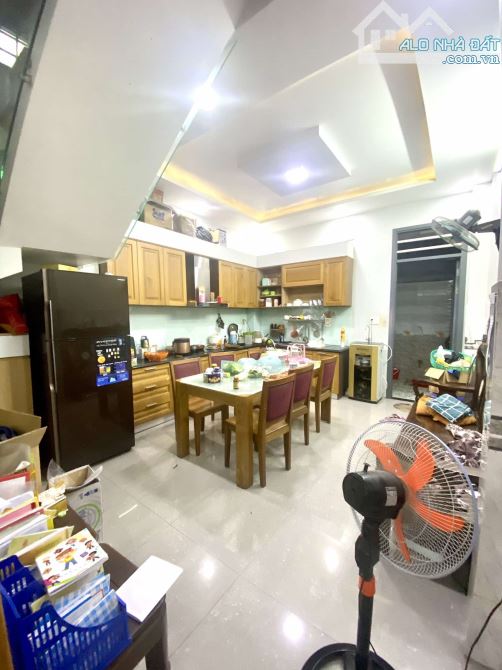 NHÀ BÁN, LÂM THỊ HỐ, QUẬN 12-60M2, 3 TẦNG, HẺM XE HƠI TRÁNH, CHỈ 4 TỶ 700 - 8