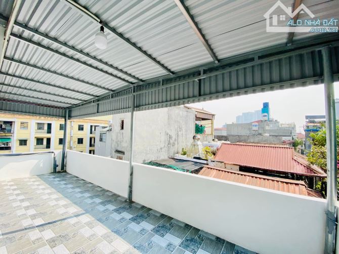 BÁN NHÀ GIÁP BÁT - HOÀNG MAI 36m x 5T NGÕ NÔNG,THÔNG , 20m OTO TRÁNH , NHÀ MỚI ĐÓN TẾT - 9