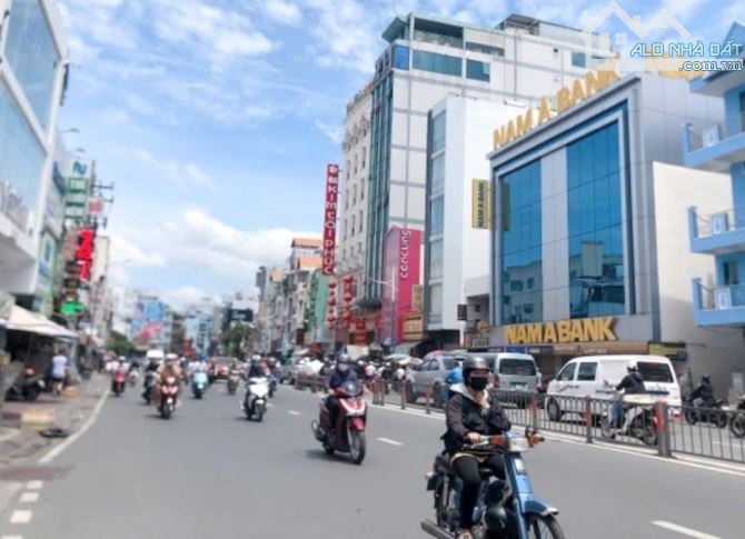 🏡 NHÀ ĐẸP Ở NGAY DƯƠNG BÁ TRẠC 4 TẦNG 4PN 5WC SHR HOÀN CÔNG ĐỦ 💸 CHỈ5T....