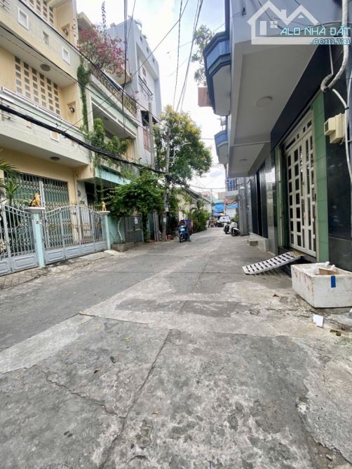 🏠gần tạ quang bửu ,,quận 8,2 tầng, 46m2, hẻm3m ,nhỉnh 4,x tỷ