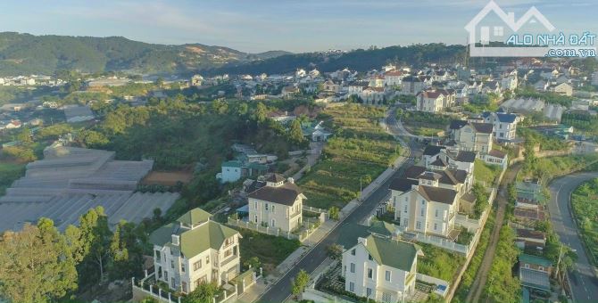 Bán đất giáp khu biệt thự DIC An Sơn Đà Lạt,view cực đỉnh,cách chợ 4km