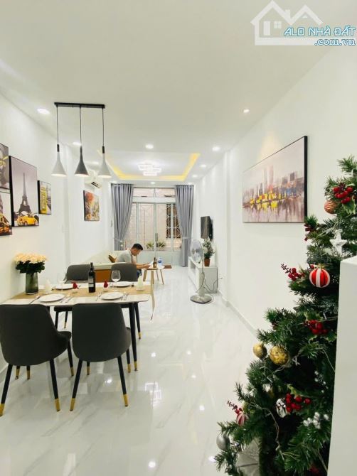 Bán nhà quận 1, đường Nguyễn Cư Trinh, 34m2, 4.8 tỷ