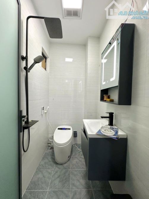 Chủ gấp bán đinh tiên hoàng nhà mới 53m2, 5.99ty.