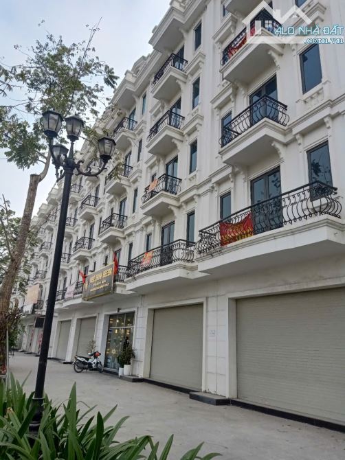 Bán nhanh Shophouse Luxury Kiến Hưng mặt phố kinh doanh 6 tầng 1 hầm mặt tiền 6 m