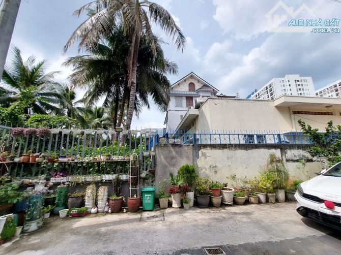 Ngay Phạm Văn Đồng, Kha Vạn Cân, Linh Đông, 378m2, ngộp bank, giá chỉ 14.5 t.ỷ
