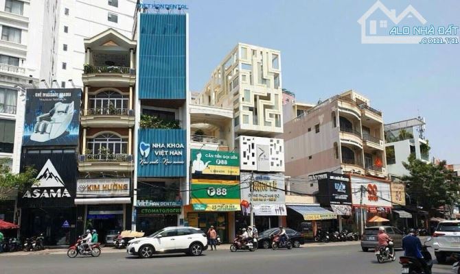 Cần bán nhà mặt tiền đường Quang Trung. P Vạn Thắng Nha Trang _ cách biển 500m