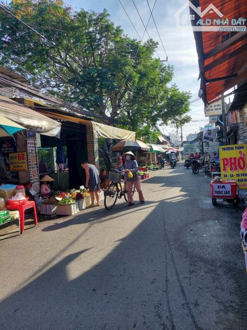 Nhà SHR Ngay chợ tiện buôn bán.  1/Lê văn khương, P. Hiệp thành, Q12, HCM