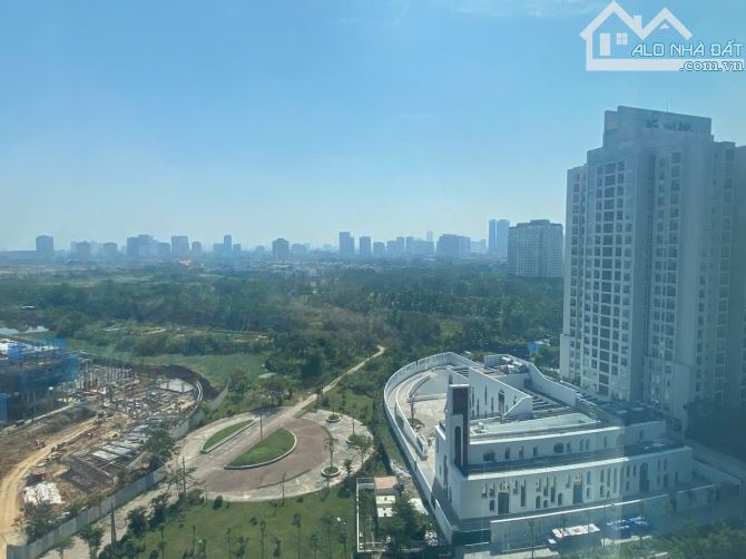 Bán căn góc 97m2 tòa S5 Sunshine City Ciputra. View ngoại khu, đài phun nước.