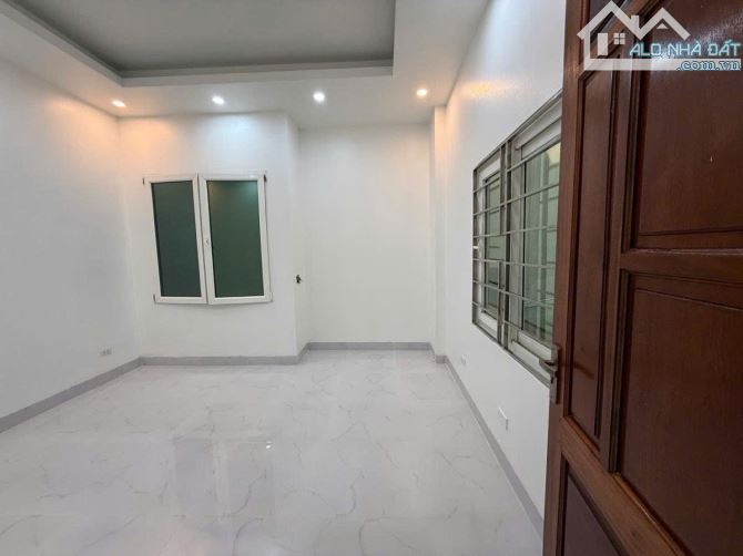 Nhà Lô Góc Xuân Đỉnh, 58m2, Ô Tô Vào Nhà, Ngõ Thông, Giá Chỉ 13.8 Tỷ